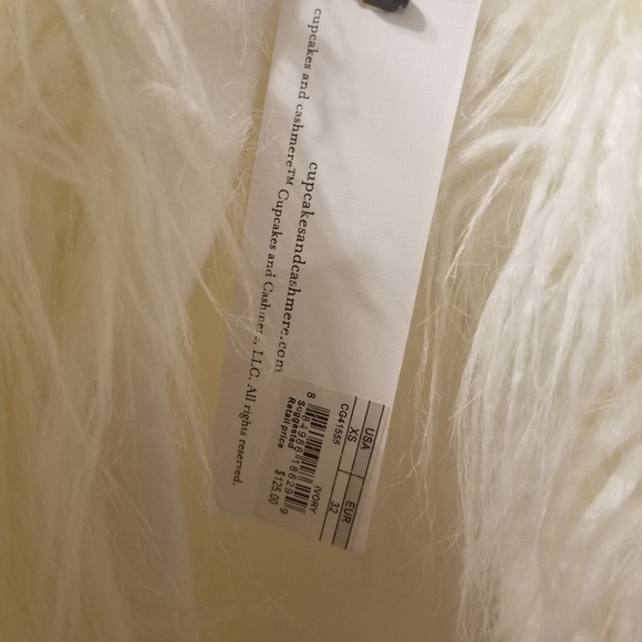 💋 Cupcakes and cashmere vest size extra small - Picture 6 of 8